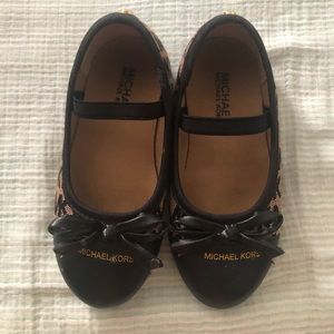 Micheal Kors toddler shoe